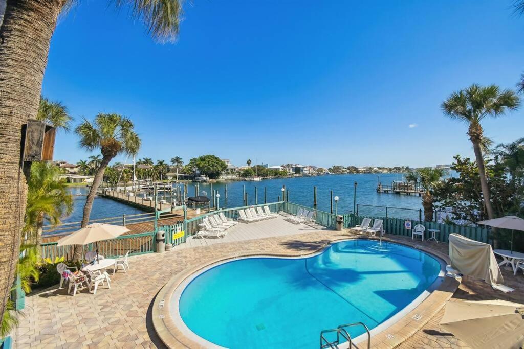 Location! Coastal Charm I 5 Min Walk To Beach, Shops & Rest Clearwater Beach Exteriör bild