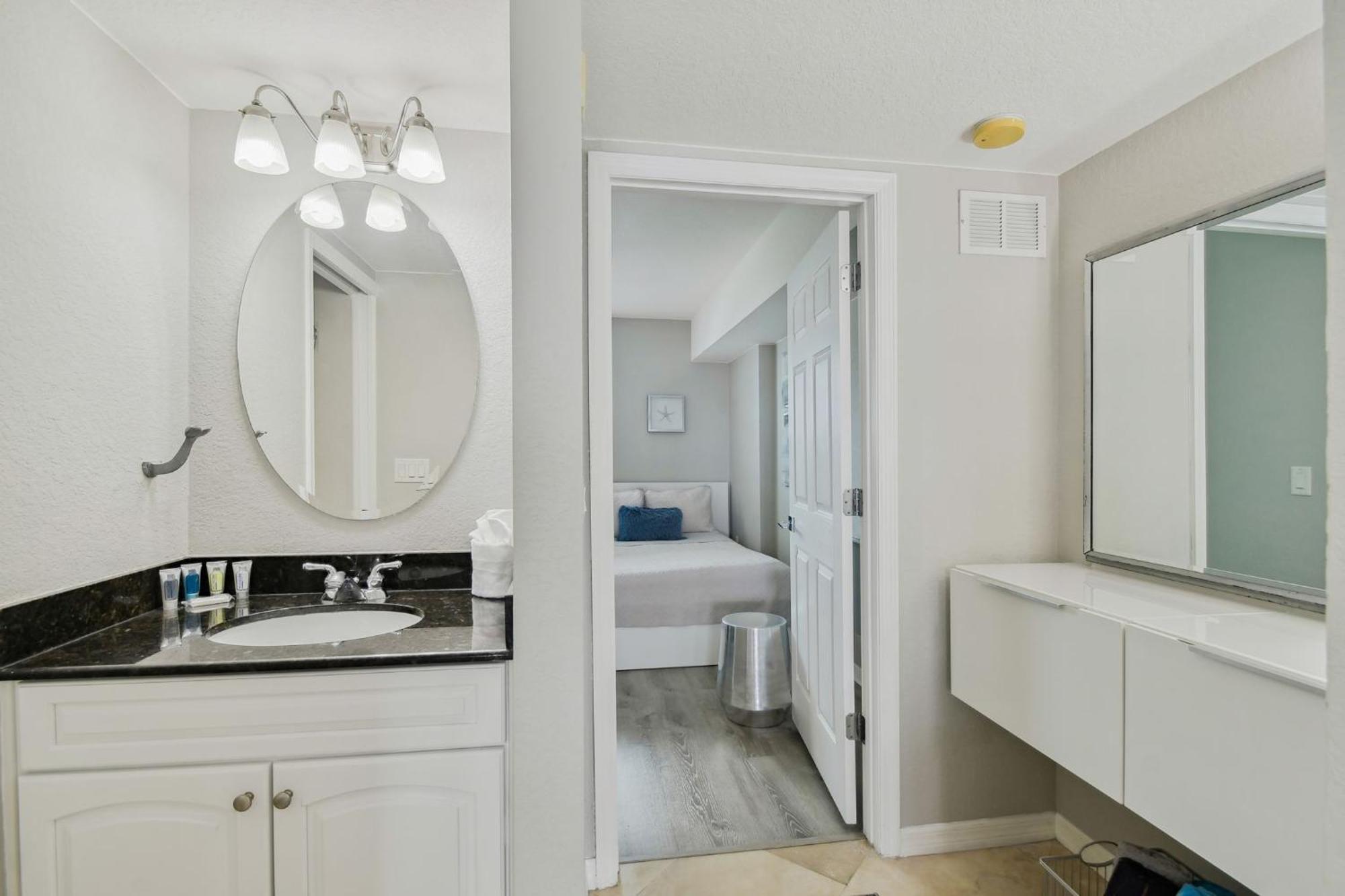 Location! Coastal Charm I 5 Min Walk To Beach, Shops & Rest Clearwater Beach Exteriör bild