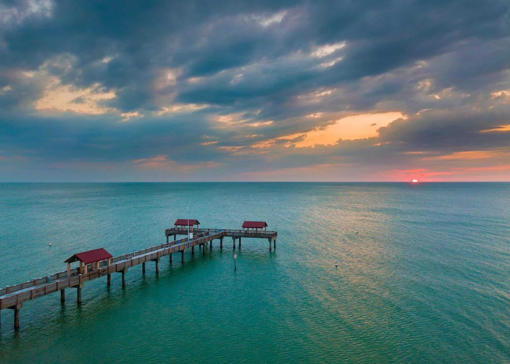 Location! Coastal Charm I 5 Min Walk To Beach, Shops & Rest Clearwater Beach Exteriör bild